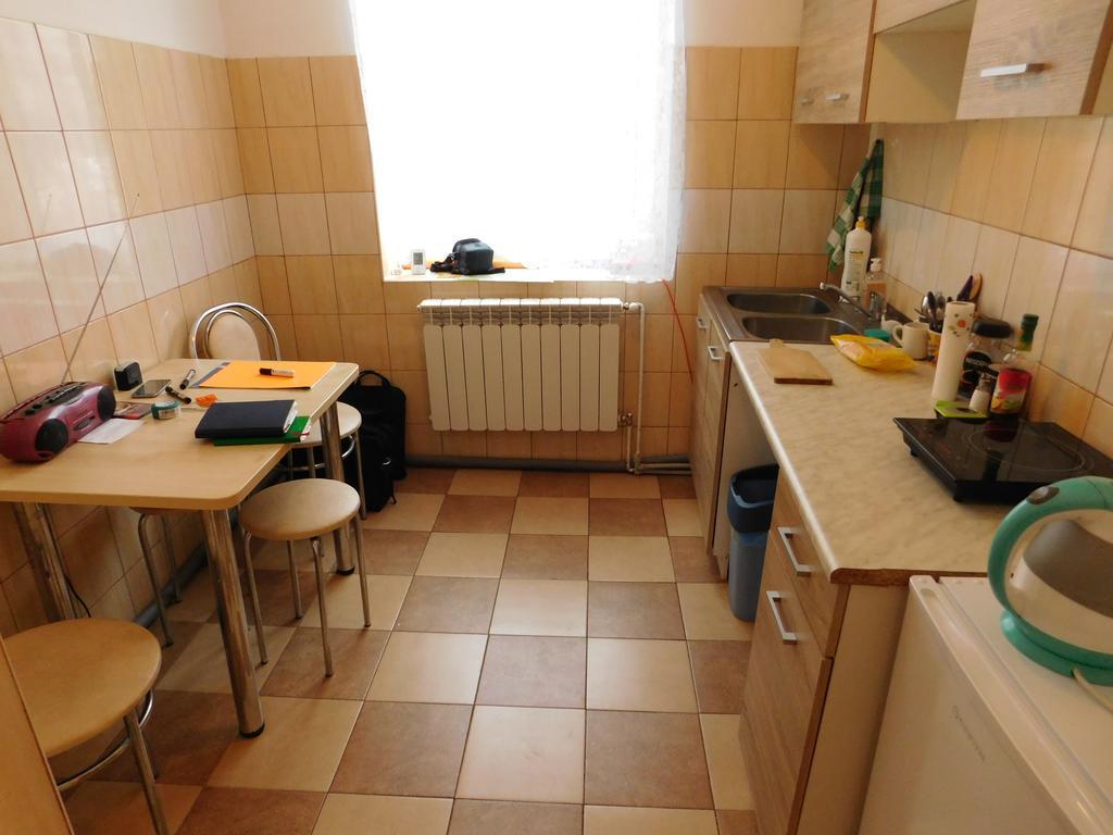 Pokoje Goscinne Dastin Ustroń Esterno foto